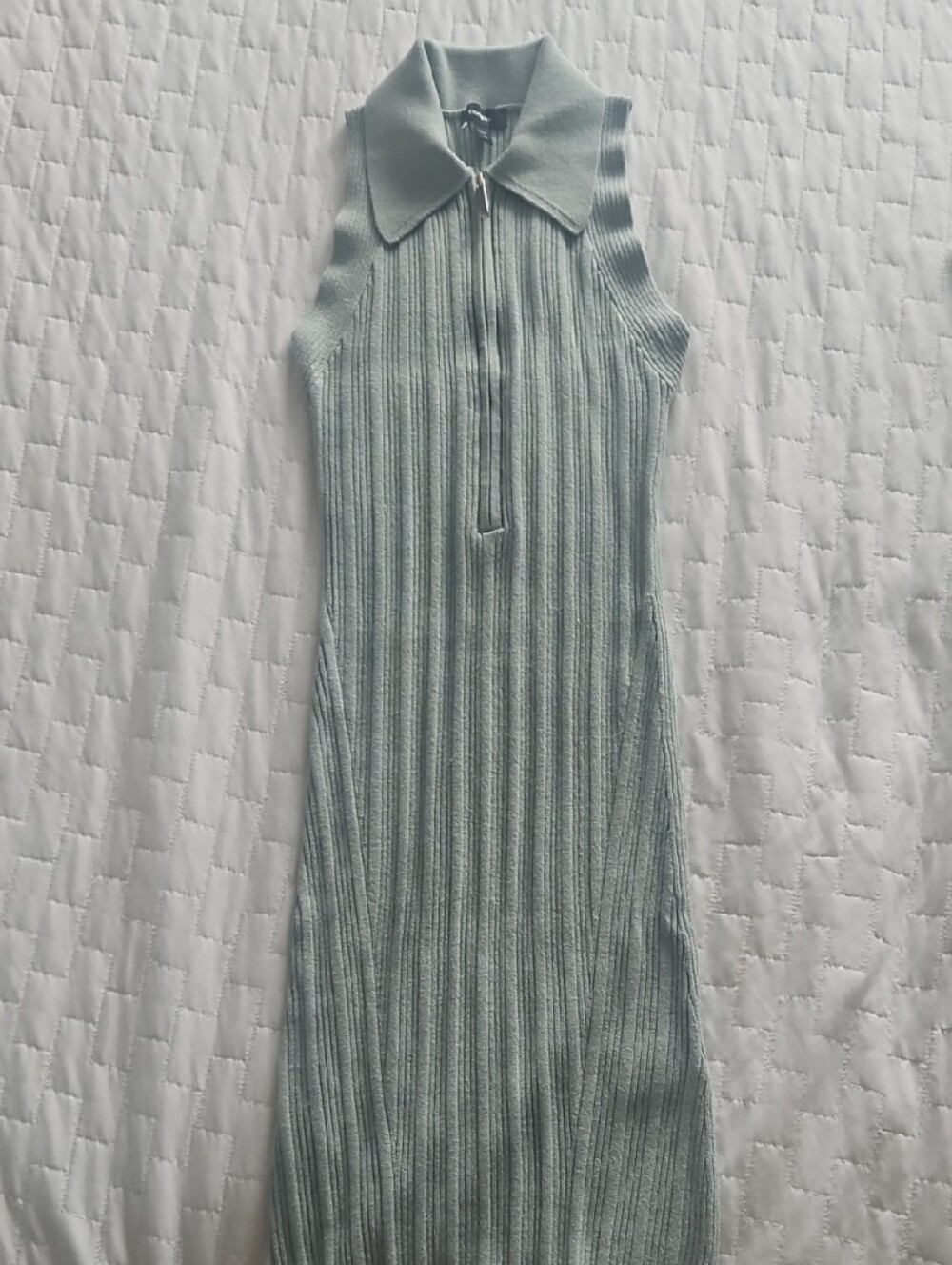 Express Ribbed Sleeveless Knit Midi Dress in Light Sage Green